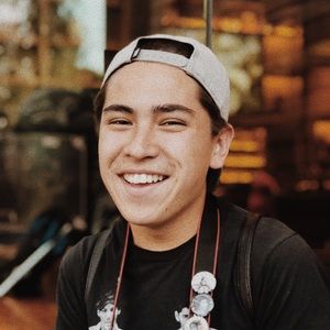 Meet your Posher, Evan